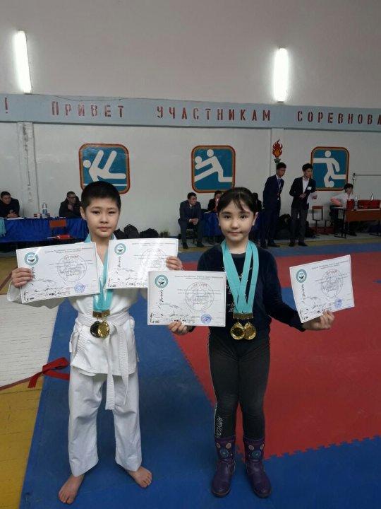 Қалалық чемптонатында 10- 11   8-9 жас аралығында кумитэ бағдарламасы бойынша чемпионаттар