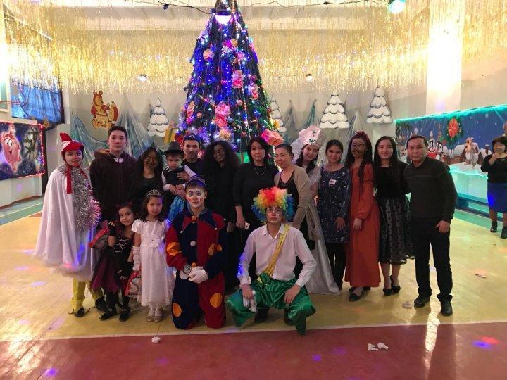 Жаңа жыл кеші