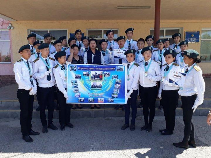 Сапта жүріп ән айту байқауы